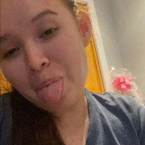 Meet your Posher, Daniela